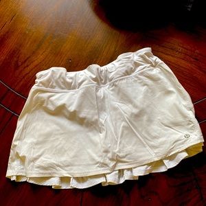 Lululemon white cute skirts